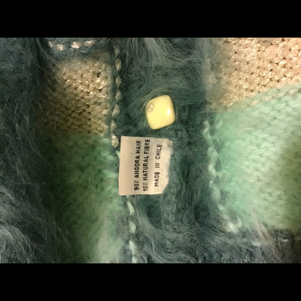 Vintage 90% Angora Sweater - Picture 5 of 7